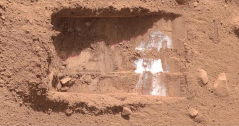 Near-surface ice revealed by digging on the Phoenix mission. Adapted from Reference [<span class=